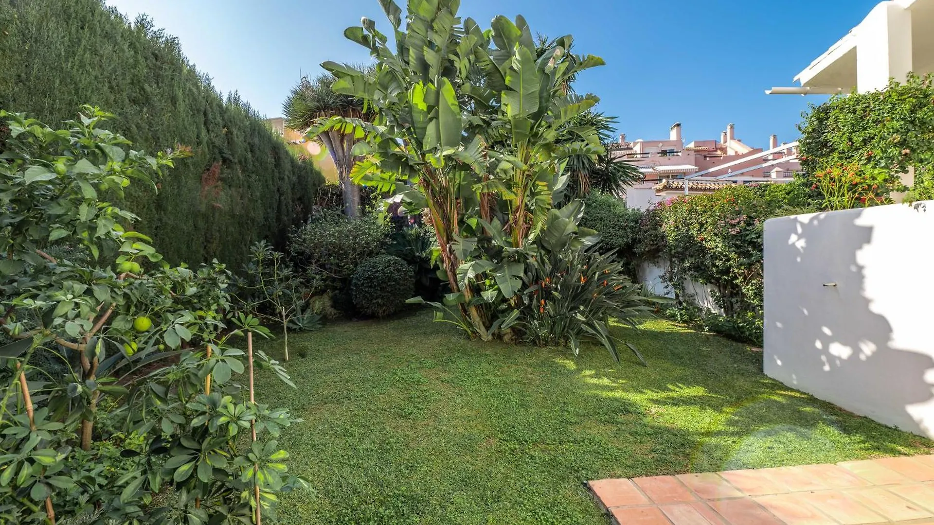 Villa In Marbella With Golf Views