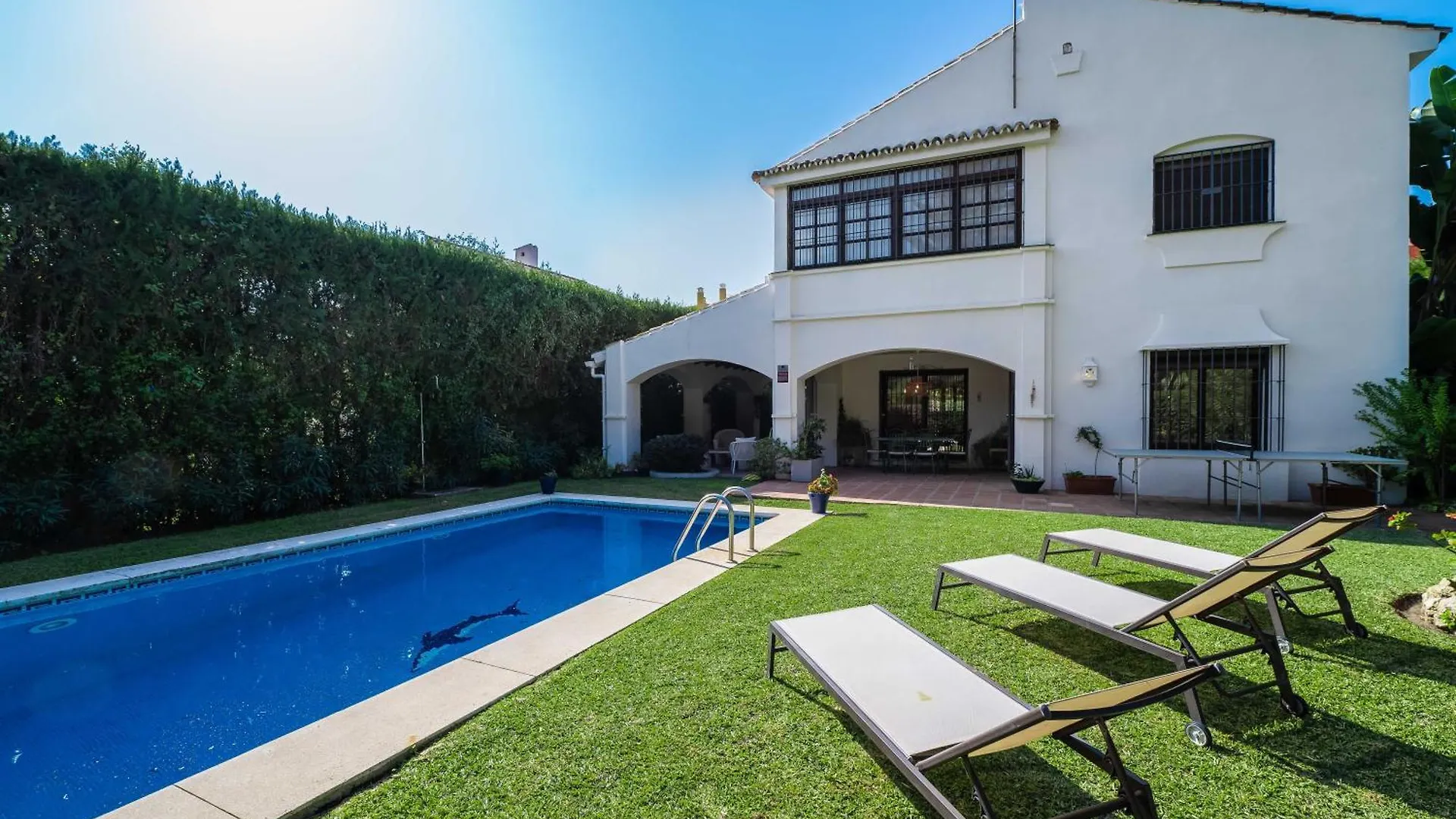 Villa In Marbella With Golf Views