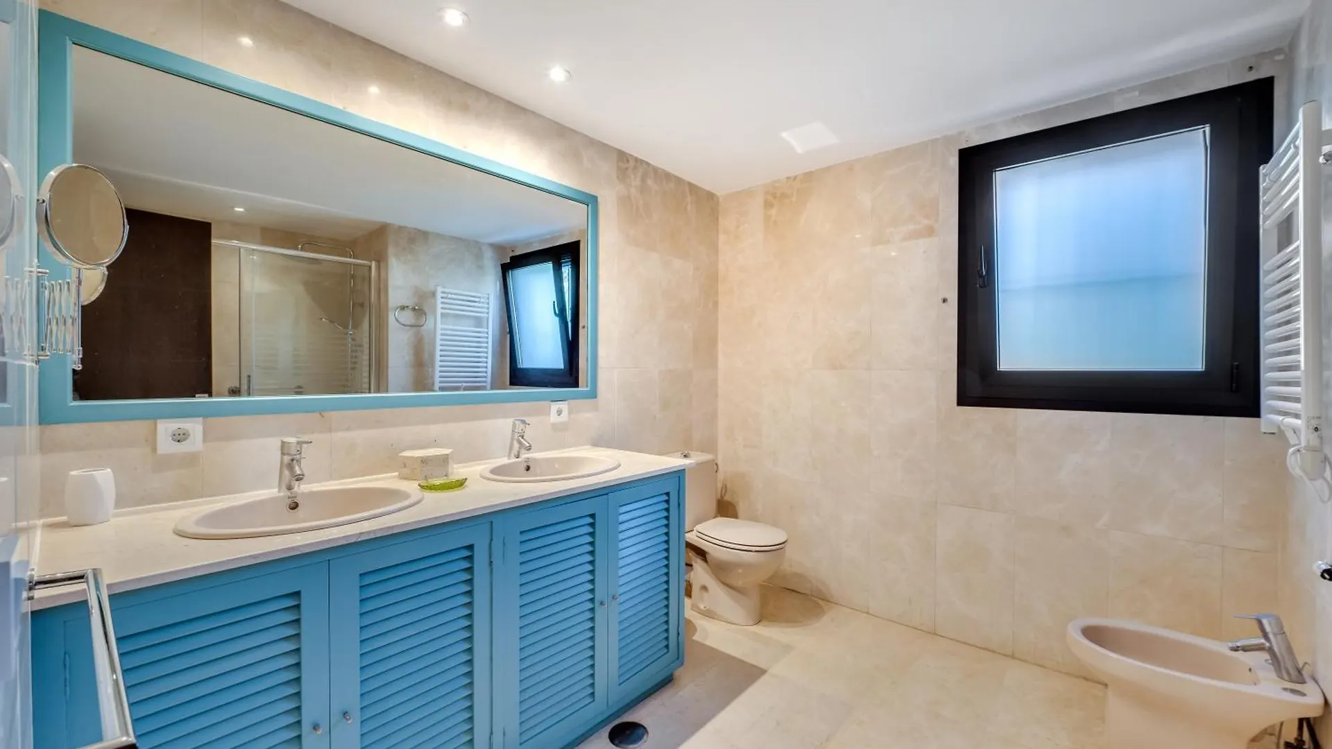 Villa In Marbella With Golf Views 0*,